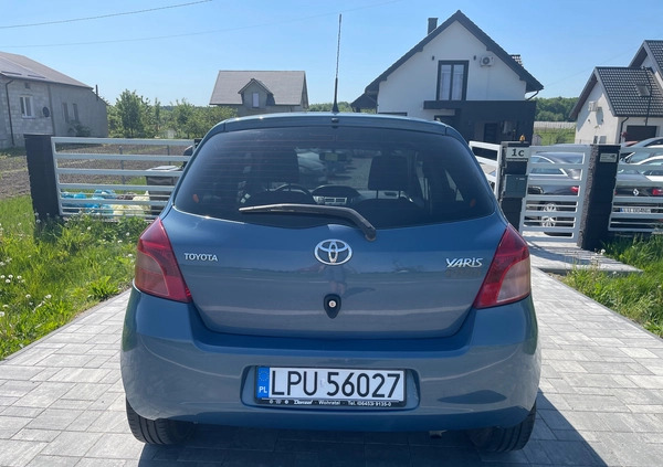 Toyota Yaris cena 18889 przebieg: 116000, rok produkcji 2007 z Puławy małe 301